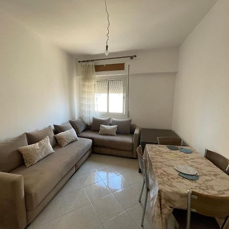 Economic Apartment Alhoceima Wifi 胡塞马 外观 照片