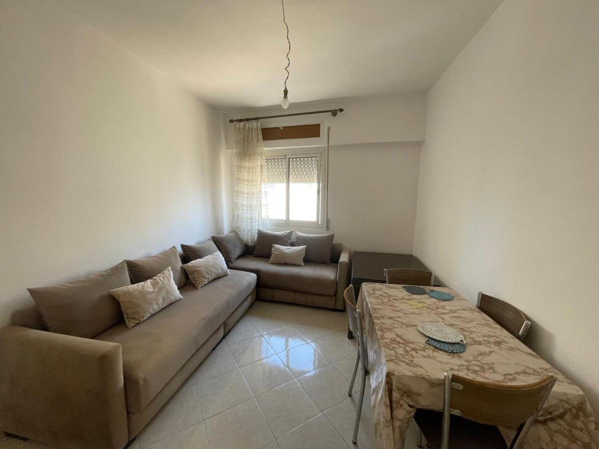 Economic Apartment Alhoceima Wifi 胡塞马 外观 照片