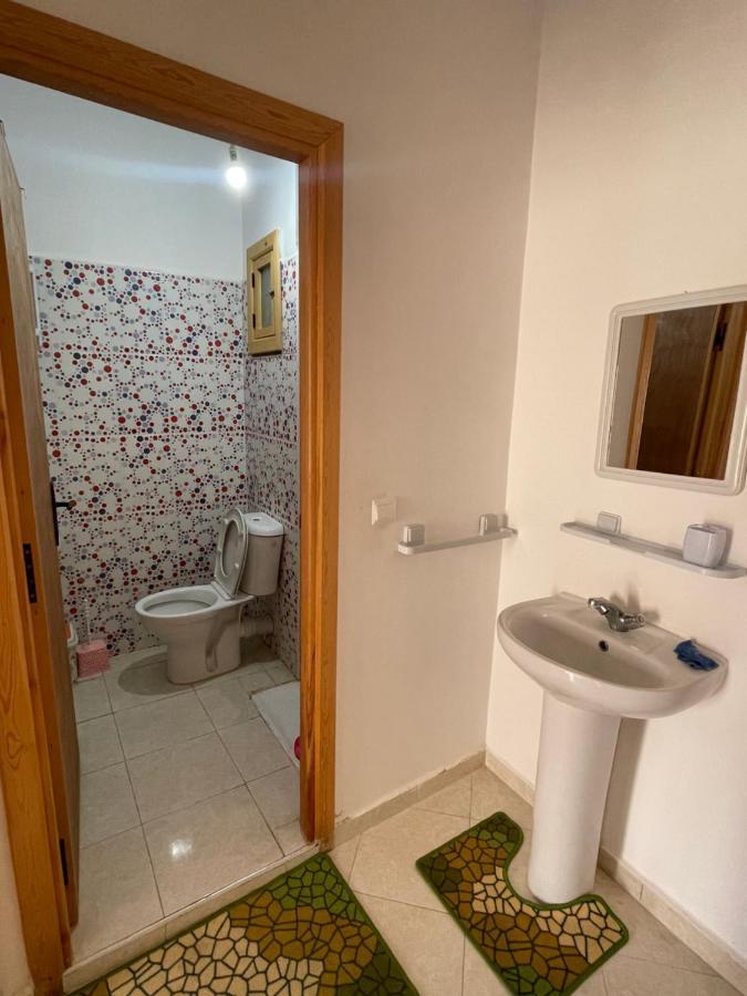 Economic Apartment Alhoceima Wifi 胡塞马 外观 照片